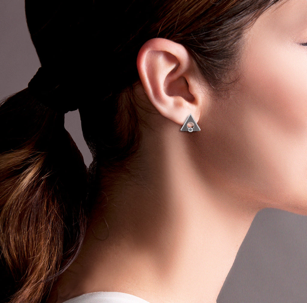 ER093W B.Tiff Supera Earrings