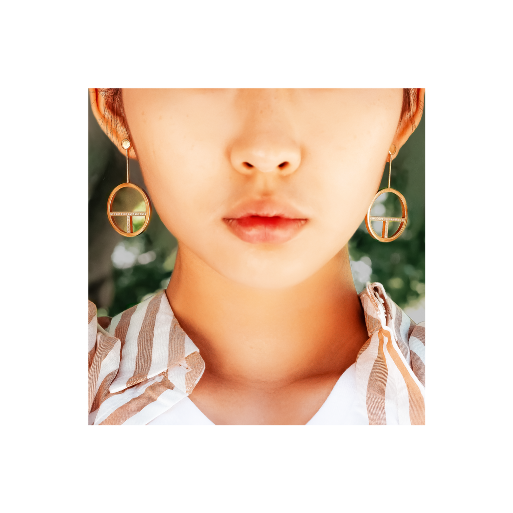 ER108RG B.Tiff Rose Gold Pavé Logo T Bar Earrings