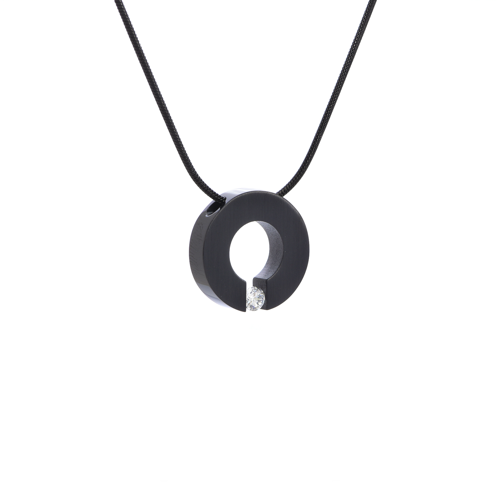 PT100B B.Tiff Black Malfinia Pendant Necklace
