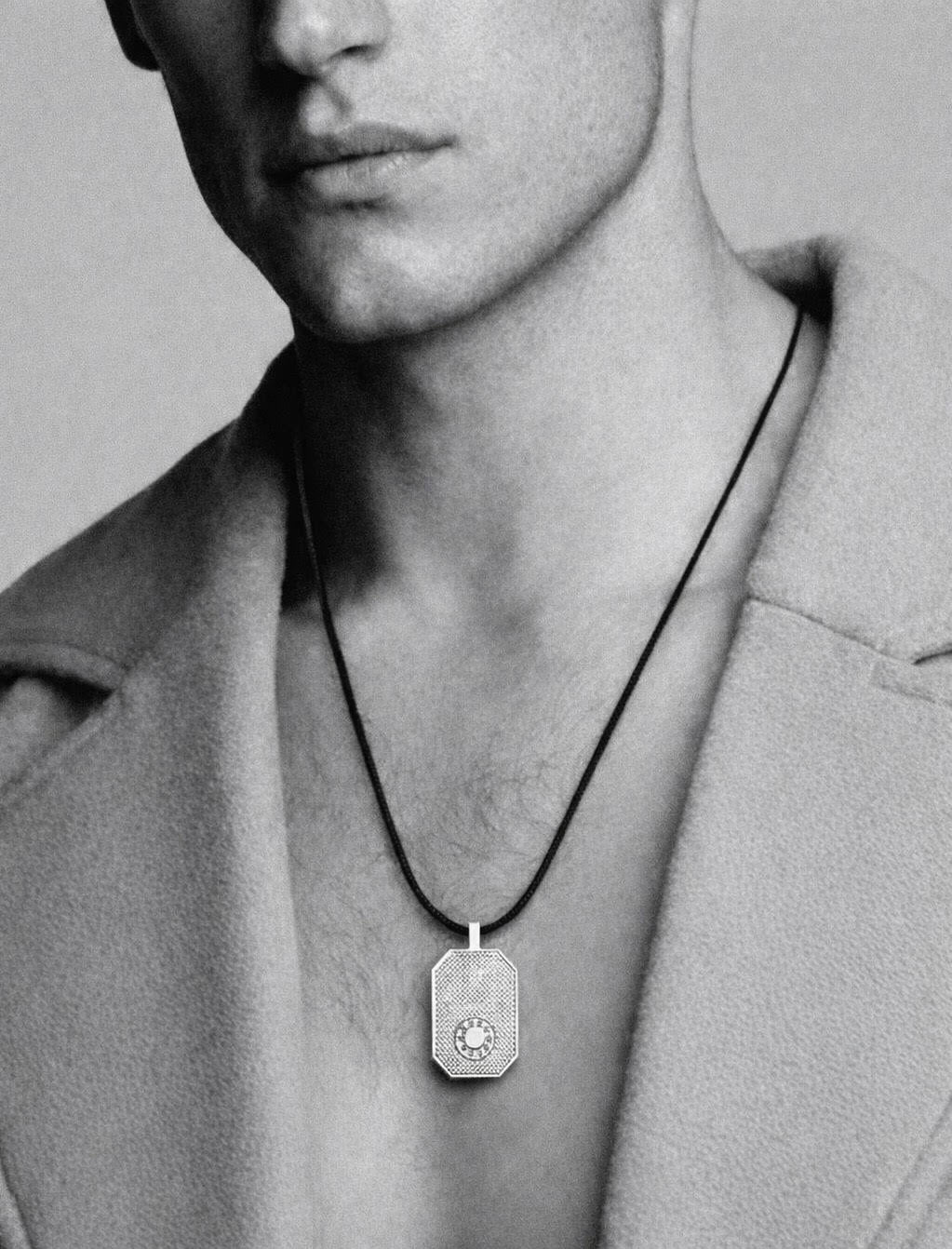 PT809W B.Tiff Meblo Dog Tag Pendant