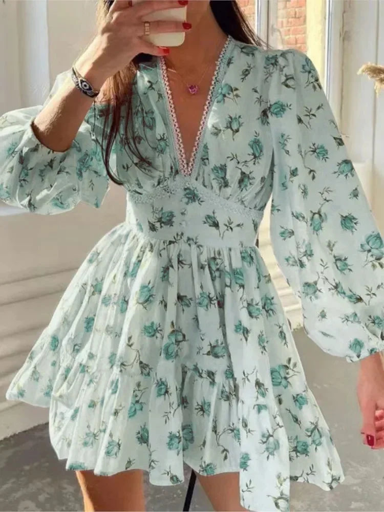 Spring Women's New Temperament Sweet Fashion Print Sexy V-neck Lace Lantern Sleeves High Waist Short A-line Dress